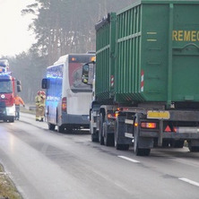 Zderzenie opla ze scanią. Występowały utrudnienia w ruchu